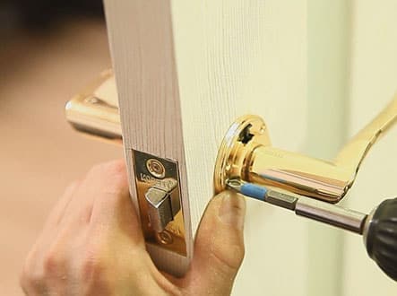 Замена входной ручки